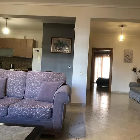 Vesta סלוניקי