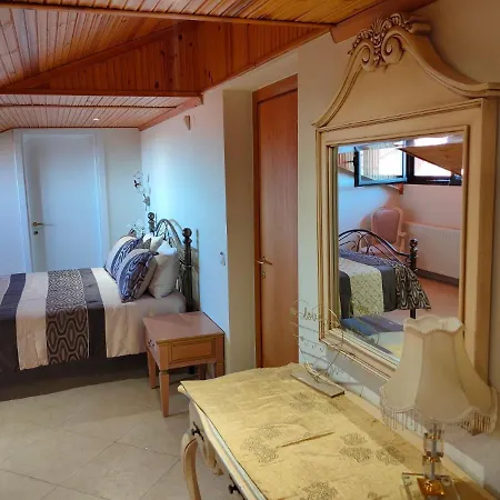 Vesta סלוניקי