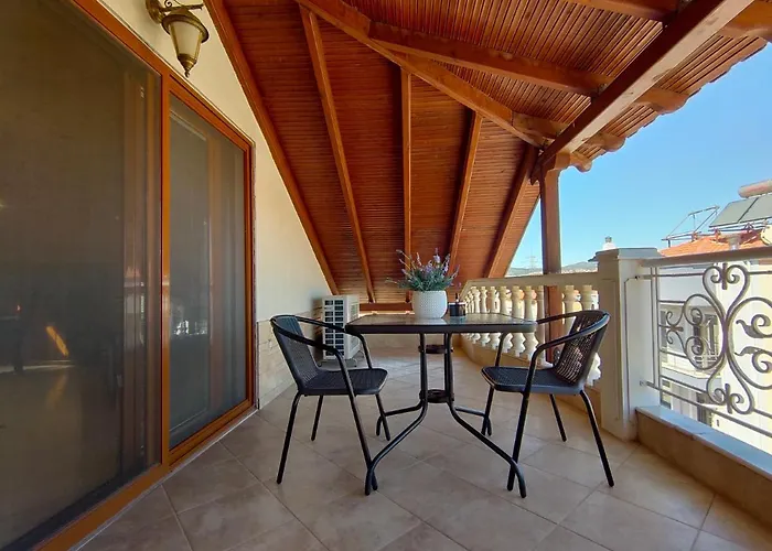 Vesta * Tessalónica